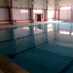 آب بندی استخر